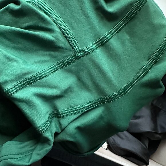 Lululemon Play Off The Pleats Mid-Rise Skirt Everglade Green Size 2 (Regular) - Picture 4 of 6